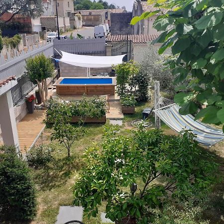 Chez Jeanfi Bed & Breakfast Fronsac  Екстериор снимка